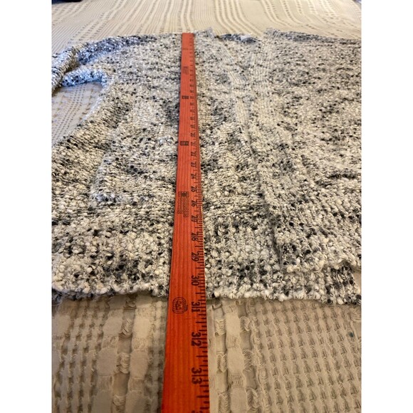 Maurice’s Long Cardigan Sweater Size 2X Extra Soft Black White Bubble Knit - Picture 11 of 11